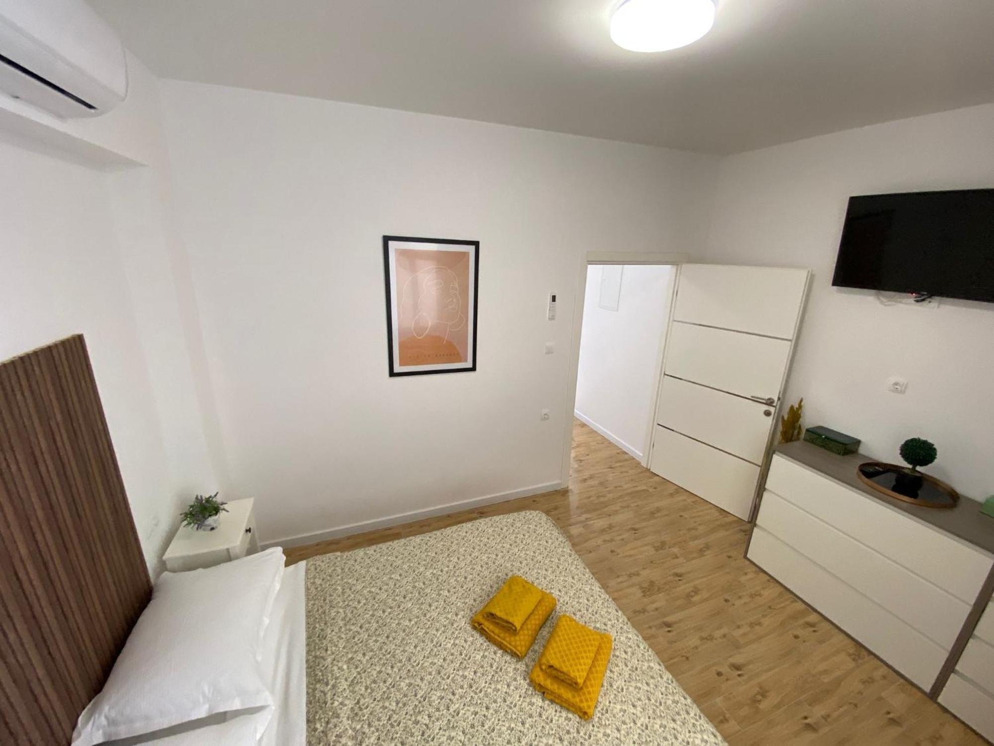 Apartmani Roko Drvenik  Eksteriør billede
