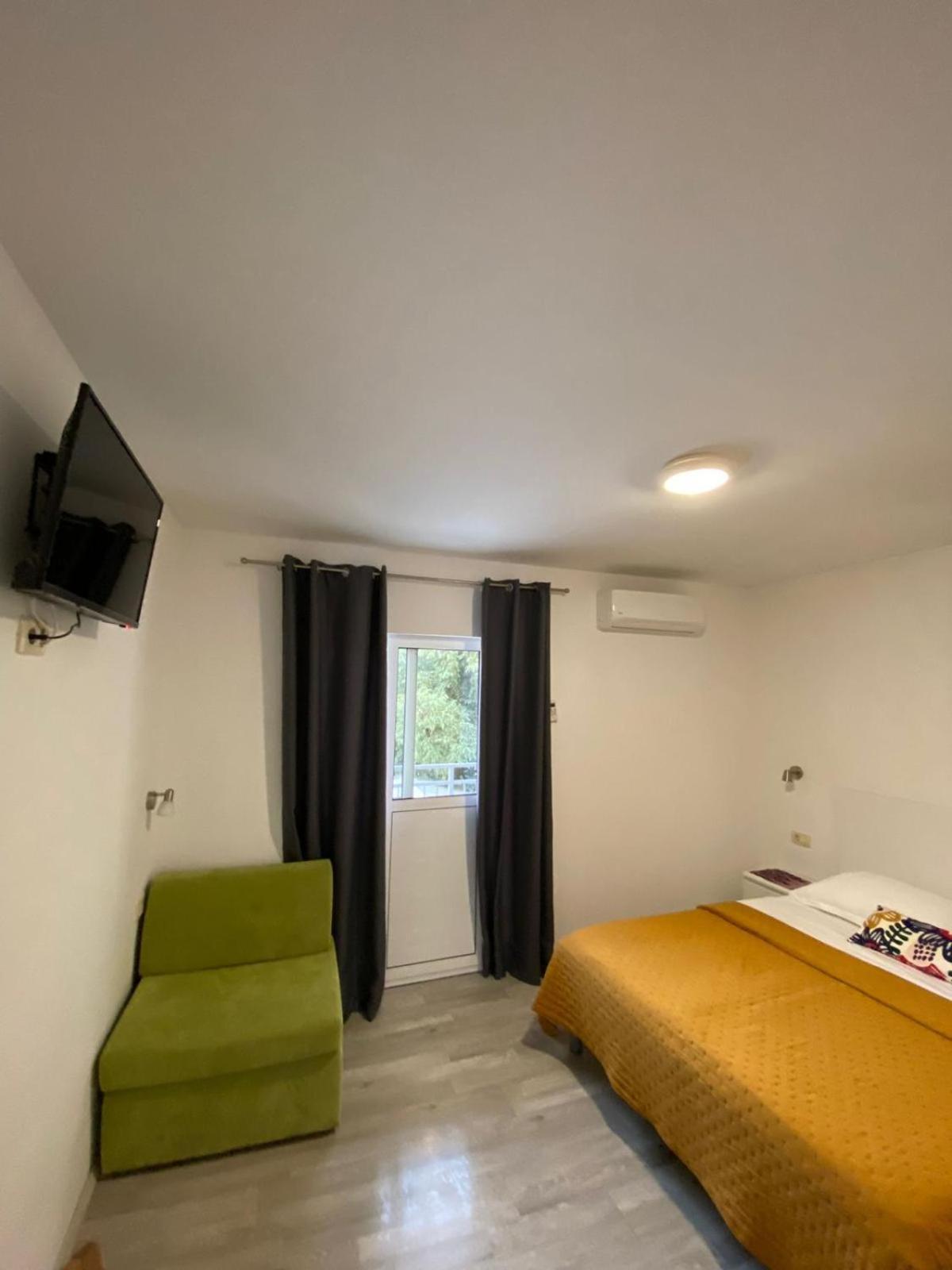 Apartmani Roko Drvenik  Eksteriør billede