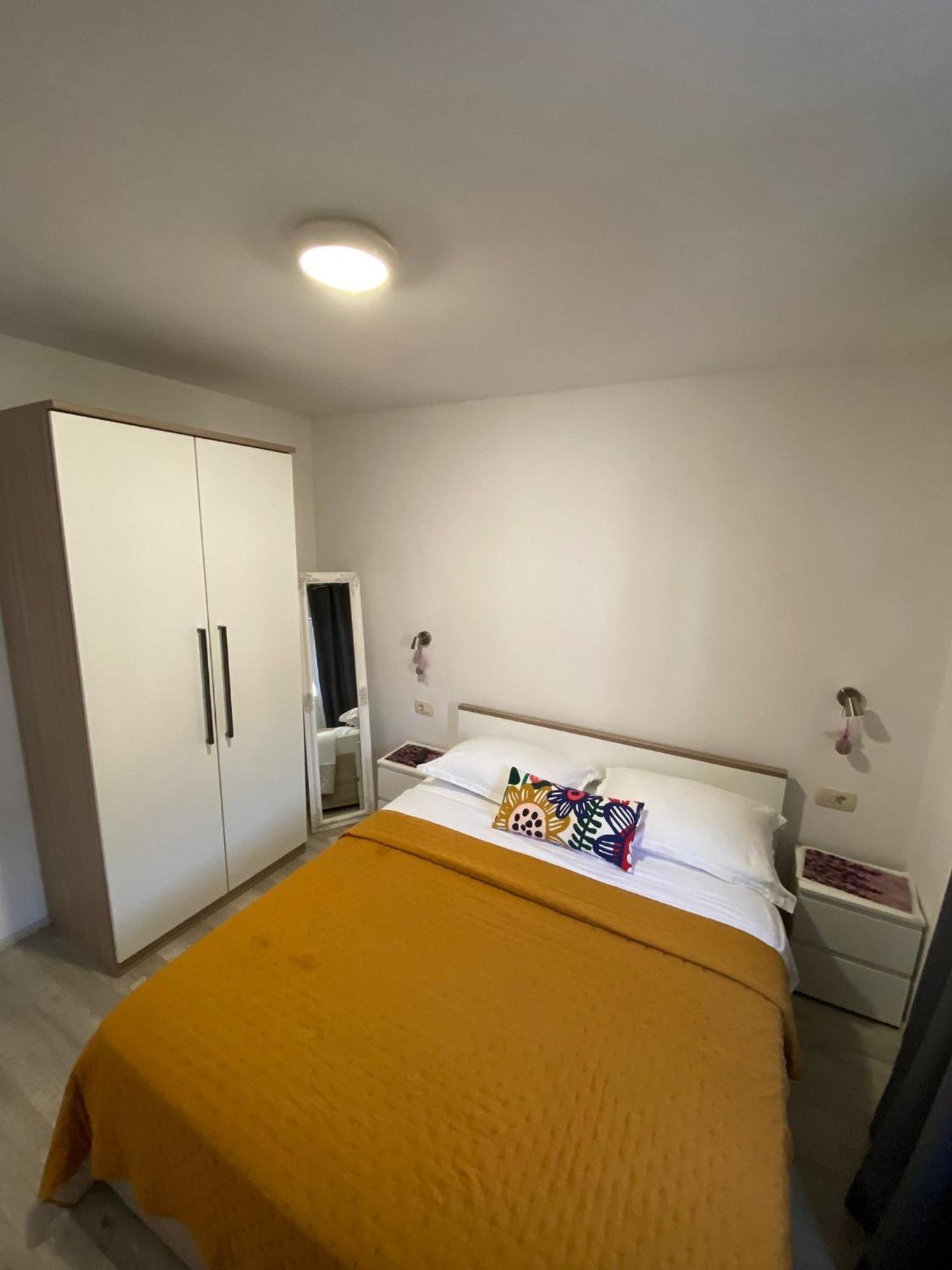 Apartmani Roko Drvenik  Eksteriør billede