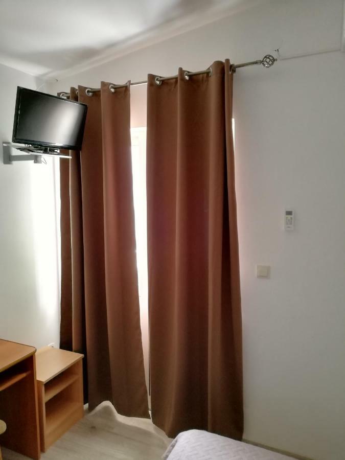 Apartmani Roko Drvenik  Eksteriør billede